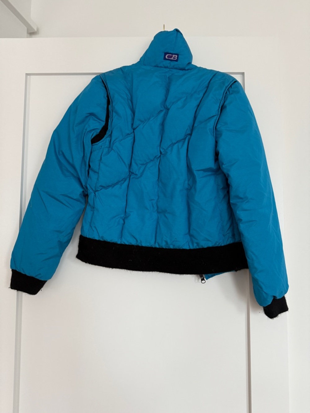 CB Sports Cropped Puffer Jacket - Picture 4 of 6
